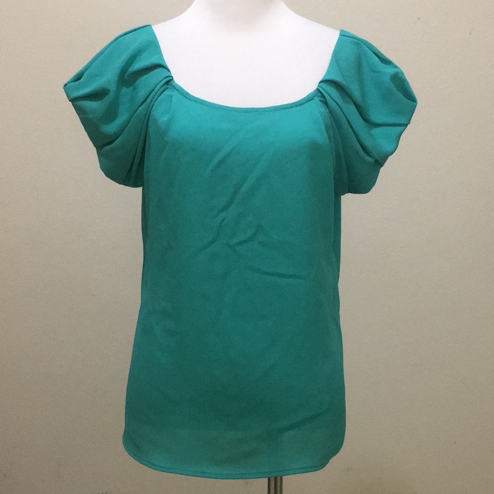 Short sleeve teal blouse with back button closure, Sz M
